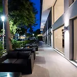 Oktober Downtown Boutique Hotel