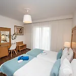 Peridis Family Resort