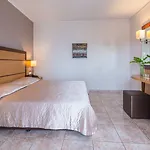 Athina Palace Resort & Spa