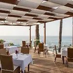 Leptos Panorama Hotel