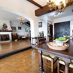 Delmare Dom Seafront Villa