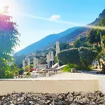 We Offer A Pleasant Holiday In A Beautiful Setting