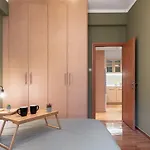 Plaka Apartment With Terrace View