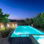 Majestic Villa-Apartments