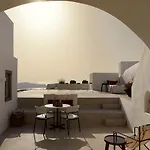 Atoles Retreat