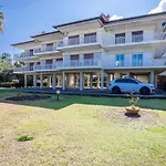 Calypso Beach Front Apartment