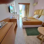 Garden Hotel