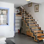 Island View House