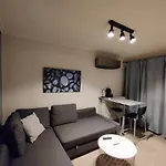 Theo\'S Loft