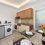 Iliana Apartment