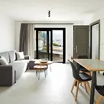 Sandy Feet Comfort Suite