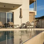 Corallia Villas Near The Beach