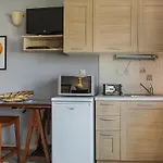 Balhambra Suites - Adults Only