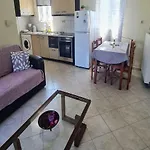 Retas Apartment Up