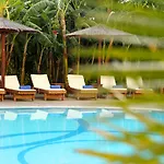 Peridis Family Resort
