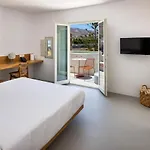 Viva Nove Suites