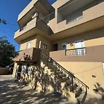 Kritamos Apartments Stalis