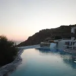 Adikri Villas & Suites