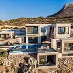 Luxurious Villa Akri - With Private Heated Pool