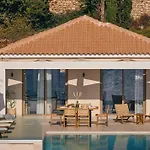Thelxi\'S Suite II - Brand New Seaview Suite!