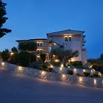 Mirabilia Boutique Hotel