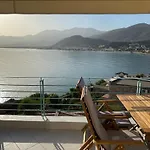 Frosini Seafront Loft