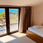 Olivia Estate Villa With Private Swimming Pool