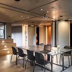 Pilot Amphora Boutique Hotel \