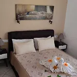 Golden Sun Apartments