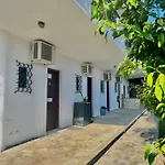 Blue Garden Inn