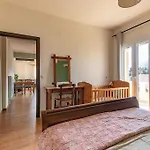 Agapi\'S Seaside Apt In Heraklion
