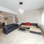 Bodikos Villas & Apartments