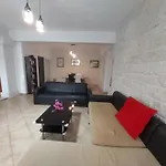Bodikos Villas & Apartments