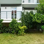 Newstory Suites Possidi