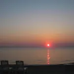 Meliton Inn Hotel & Suites By The Beach