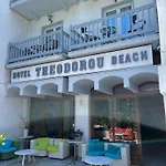 Theodorou Beach Hotel Apartments