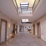 Nostos Hotel