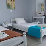 Dimitris Apartments Messongi
