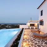 Kalathos Square Luxury Suites