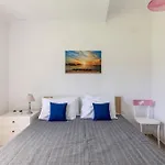 Villa Maria