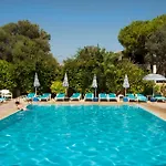 Kassandra Hotel