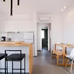 Seametry Apartments