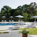 Santos Apartments & Studios