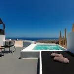 Lackos Luxury Suites