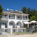 Paschalia Sea View Studios
