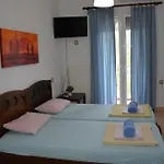 Nakis Apartment Stavros