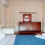 Valantoula - City Apartment Near Roman Odeon