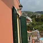Akis Apartments