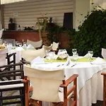 Four Seasons Hotel