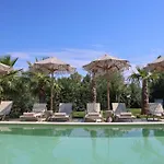 W Villas Halkidiki